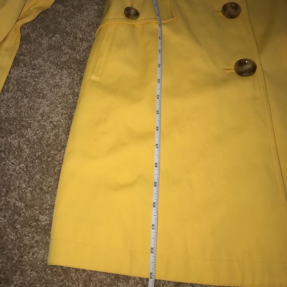 🚨Closet Clear Out🚨 Michael Kors Yellow Coat Size PS - Picture 8 of 8